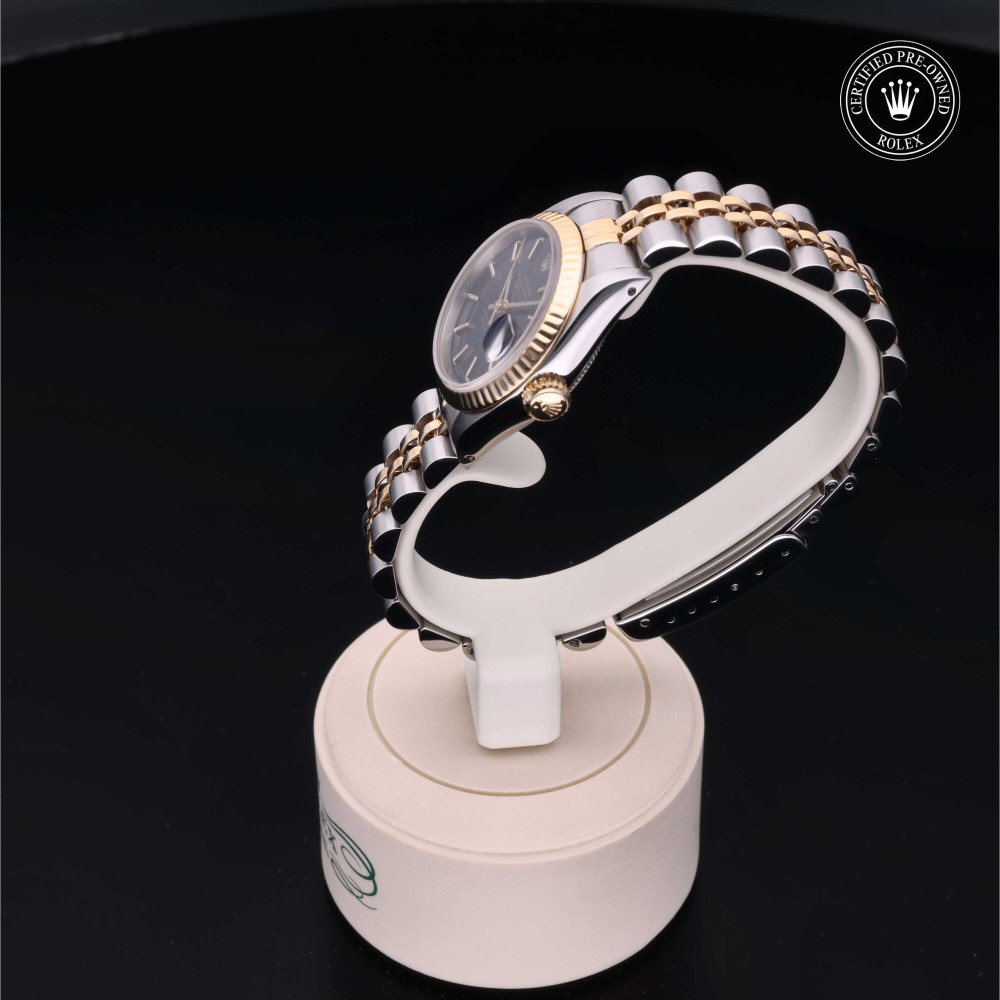 rolex-certified-pre-owned-Lady-Datejust-26 mm-Yellow Rolesor-1993-69173