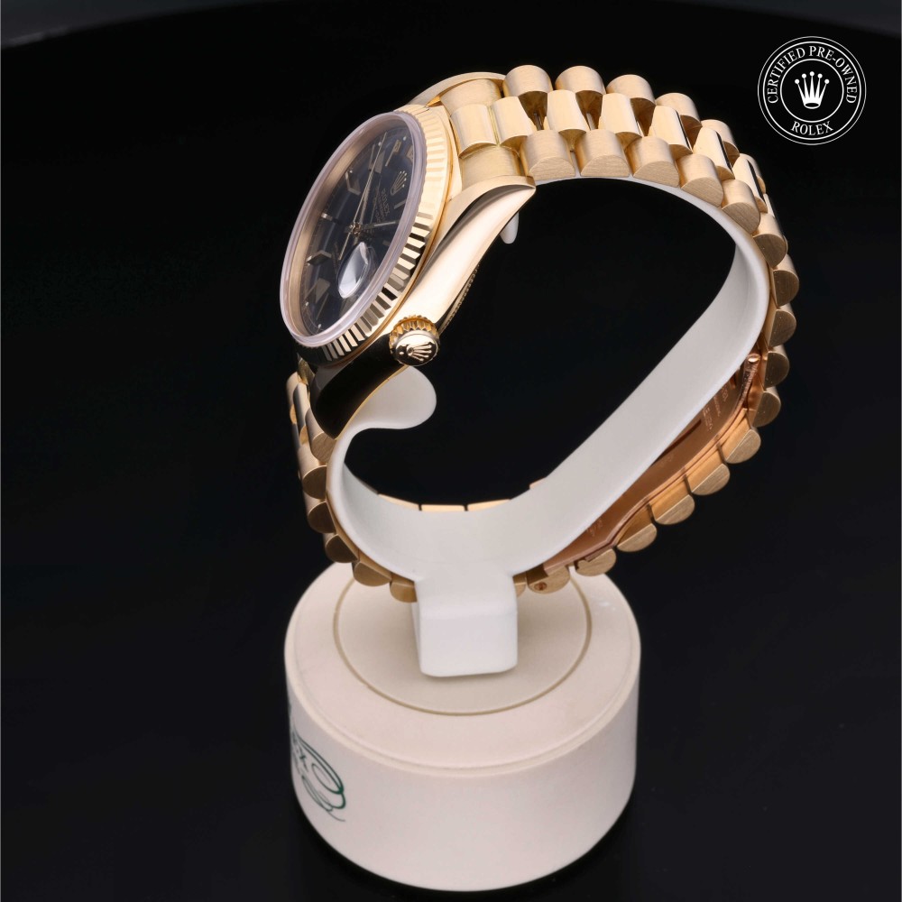 rolex-certified-pre-owned-Day-Date-36 mm-18ct Yellow Gold-1987-18038