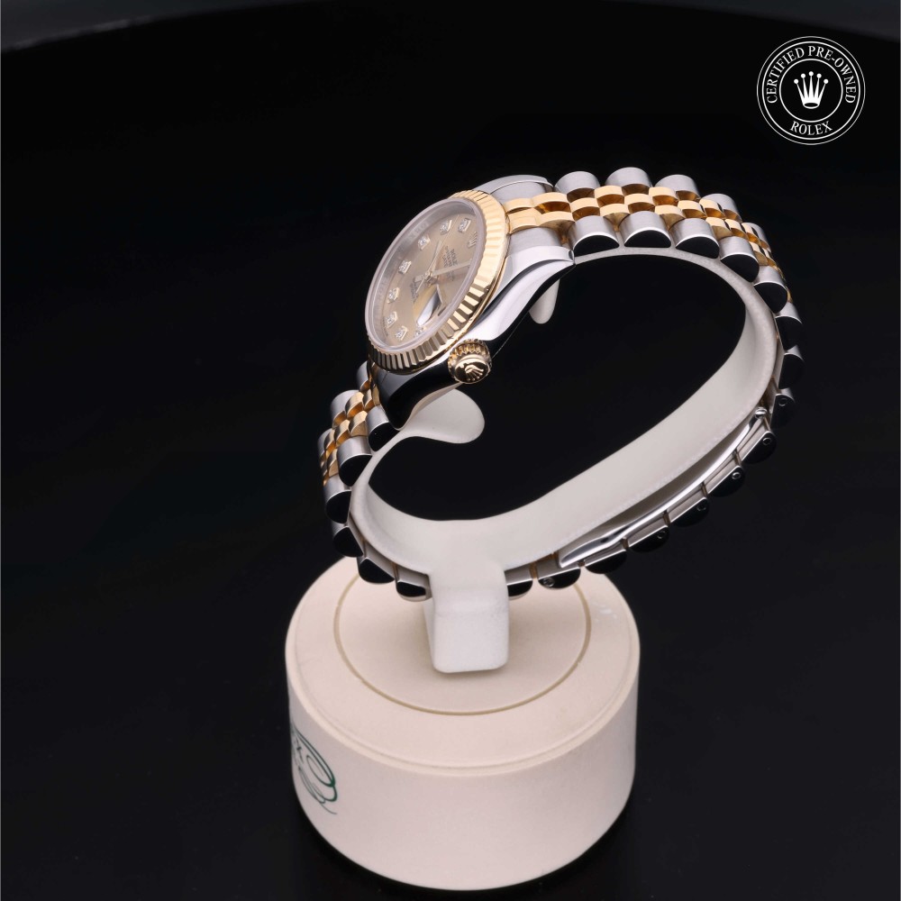 rolex-certified-pre-owned-Lady-Datejust-26 mm-Yellow Rolesor-2011-M179173-0093