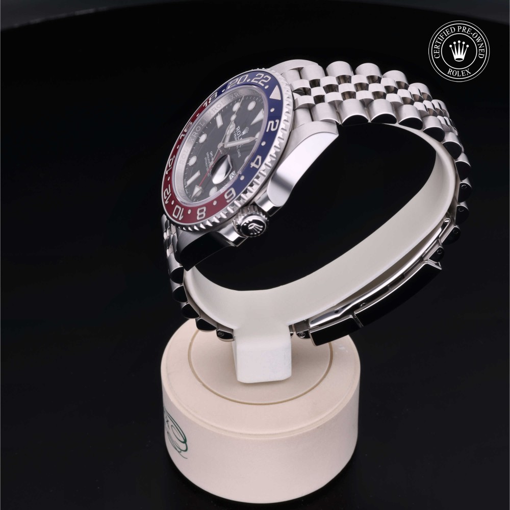 rolex-certified-pre-owned-GMT-Master II-40 mm-Oystersteel-2021-M126710BLRO-0001