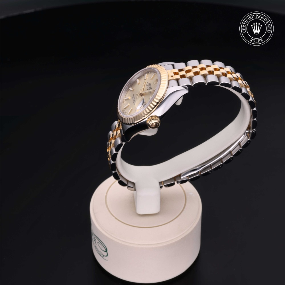 rolex-certified-pre-owned-Lady-Datejust-28 mm-Yellow Rolesor-2020-M279173-0001