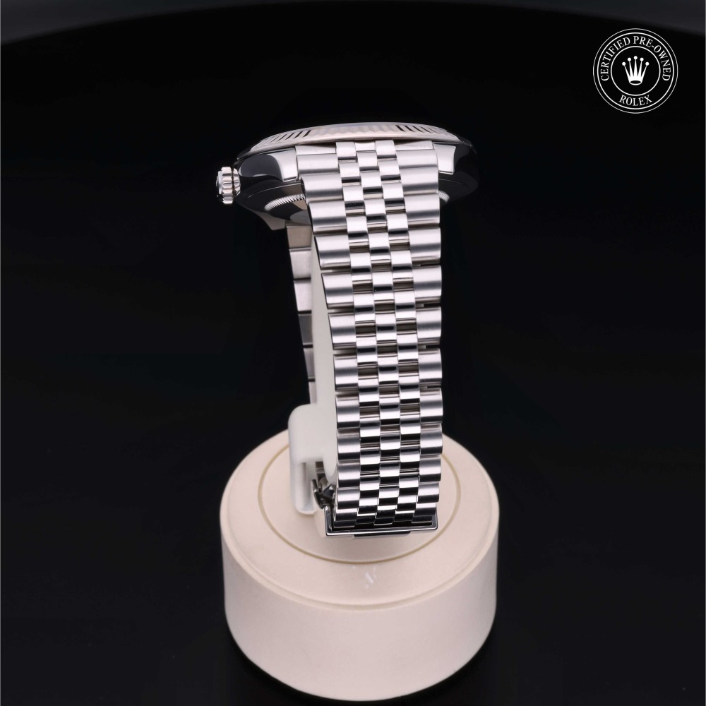 rolex-certified-pre-owned-Datejust-41 mm-White Rolesor-2021-M126334-0016
