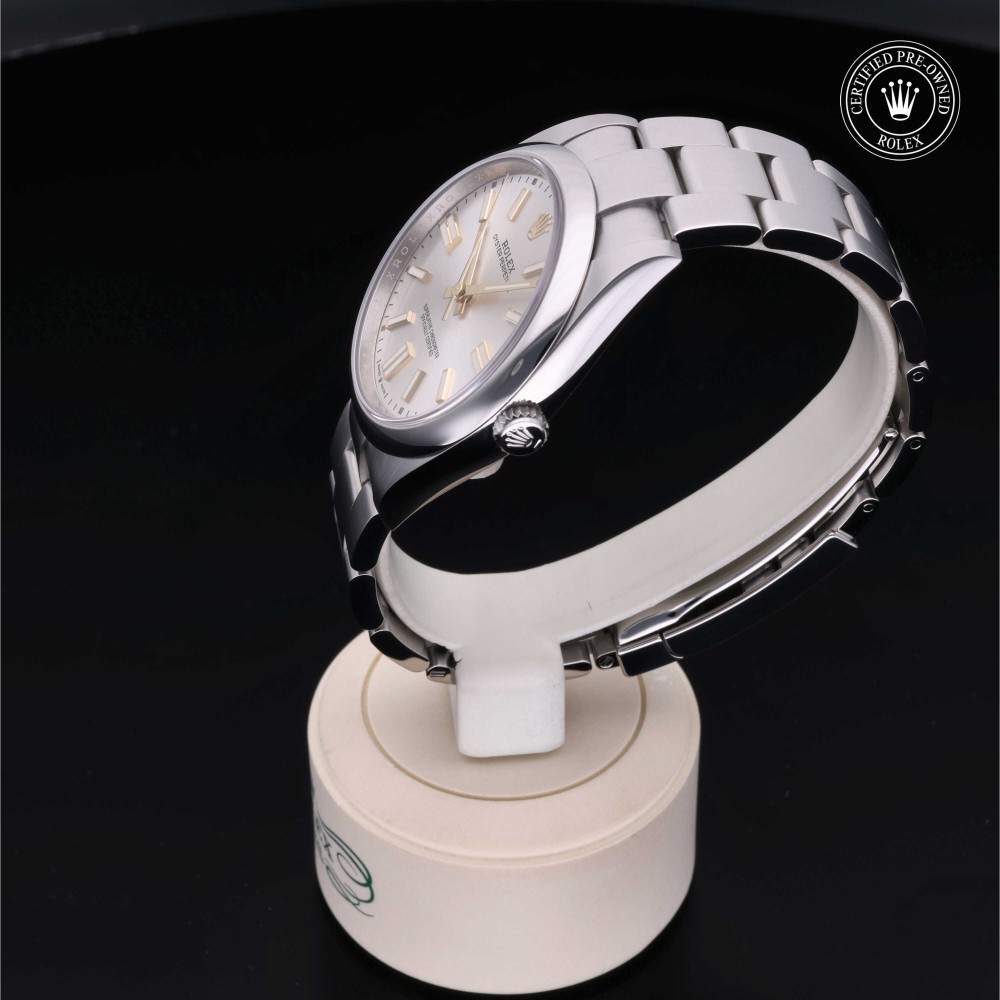 rolex-certified-pre-owned-Oyster Perpetual-41 mm-Oystersteel-2022-M124300-0001
