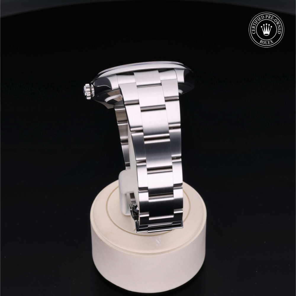 rolex-certified-pre-owned-Oyster Perpetual-41 mm-Oystersteel-2022-M124300-0001
