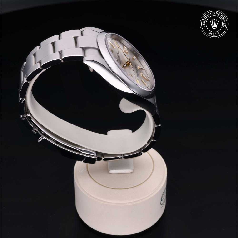 rolex-certified-pre-owned-Oyster Perpetual-41 mm-Oystersteel-2022-M124300-0001
