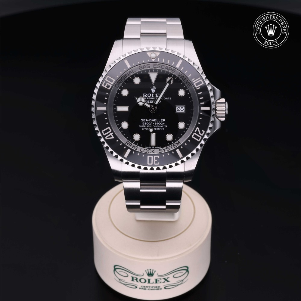 rolex-certified-pre-owned-Sea-Dweller Deepsea-44 mm-Oystersteel-2021-M126660-0001