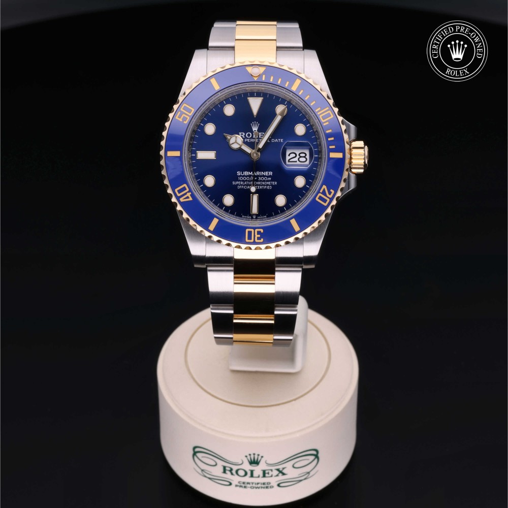rolex-certified-pre-owned-Submariner Date-41 mm-Yellow Rolesor-2021-M126613LB-0002