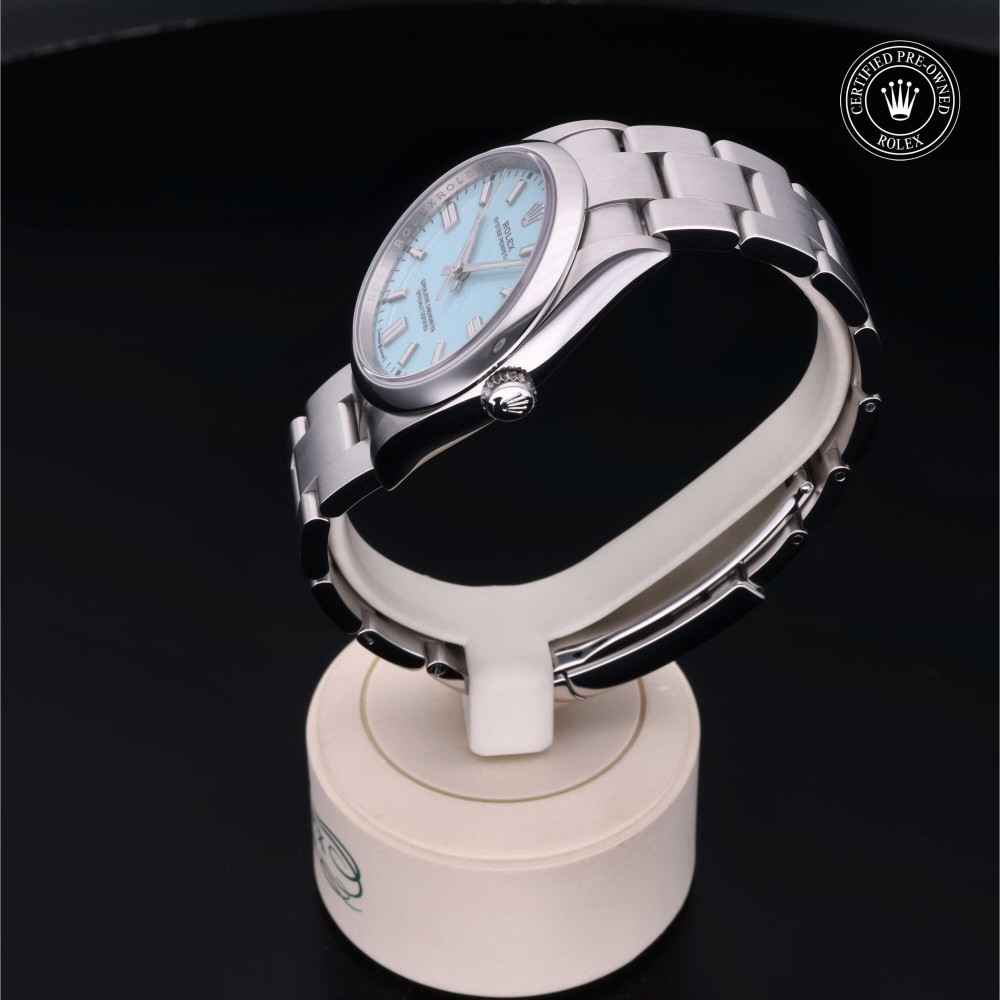 rolex-certified-pre-owned-Oyster Perpetual-36 mm-Oystersteel-2022-M126000-0006