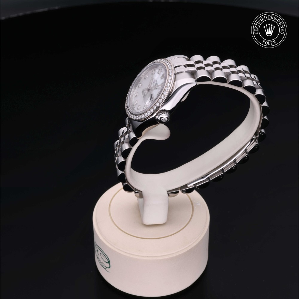 rolex-certified-pre-owned-Lady-Datejust-26 mm-White Rolesor-2011-M179384-0004