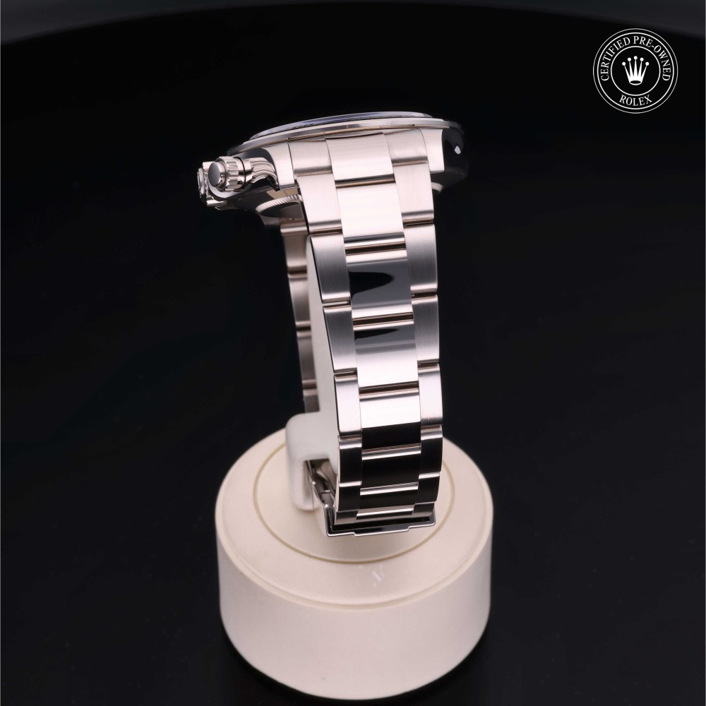 rolex-certified-pre-owned-Cosmograph Daytona-40 mm-18ct White Gold-2019-M116509-0072