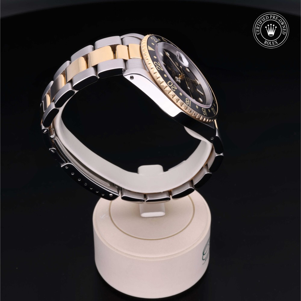 rolex-certified-pre-owned-GMT-Master II-40 mm-Yellow Rolesor-1999-M16713LN-0009