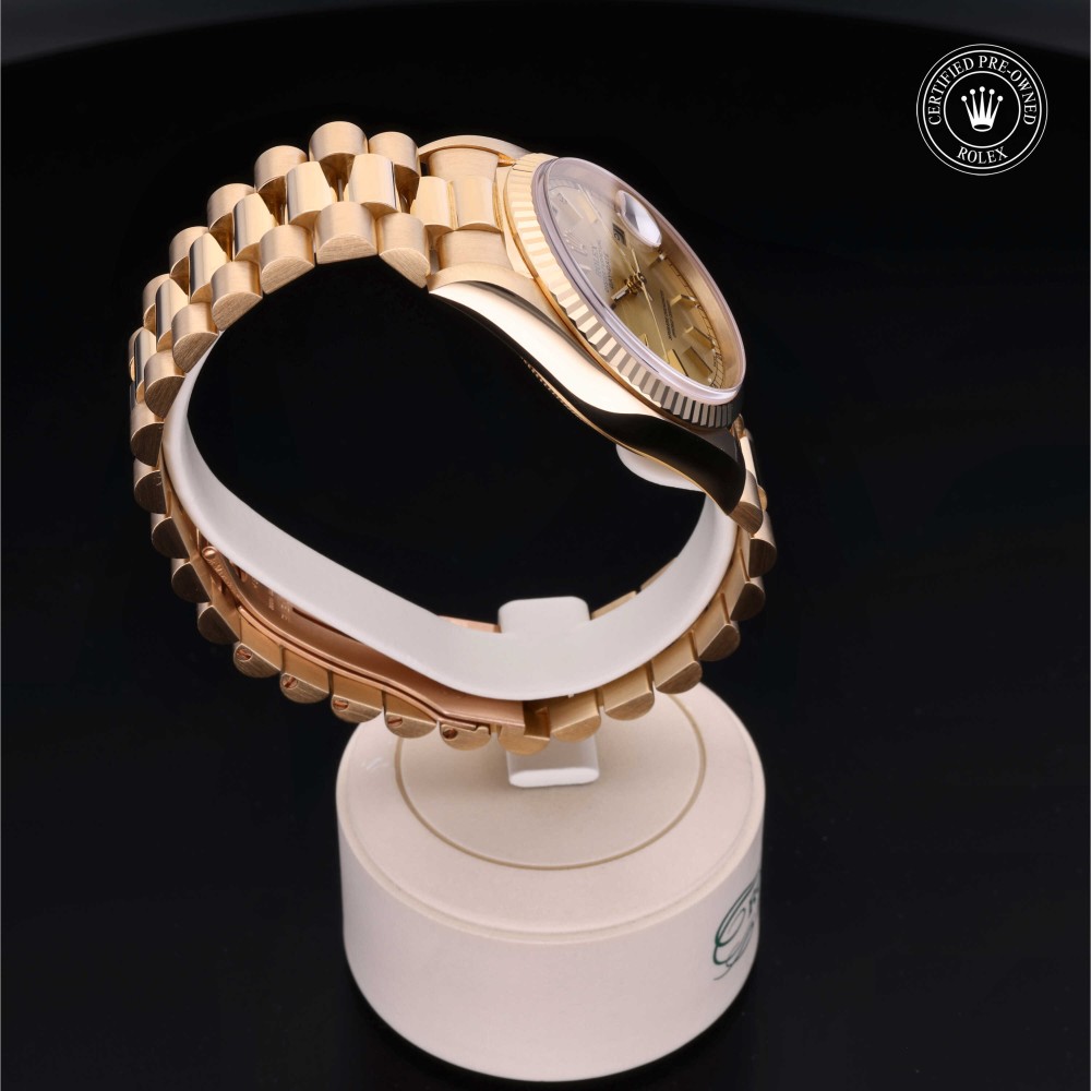 rolex-certified-pre-owned-Day-Date-36 mm-18ct Yellow Gold-2000-M18238-0007
