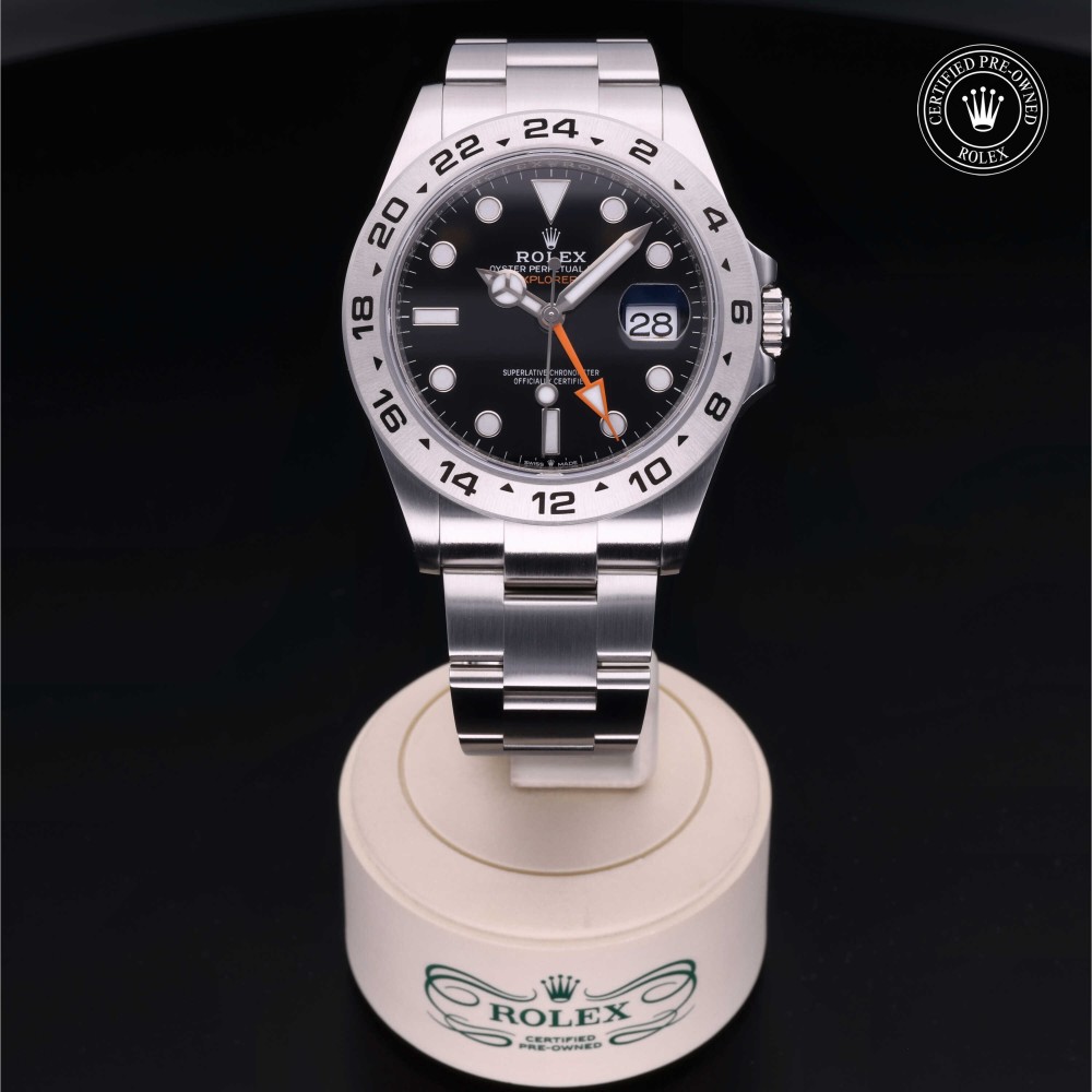 rolex-certified-pre-owned-Explorer II-42 mm-Oystersteel-2021-M226570-0002