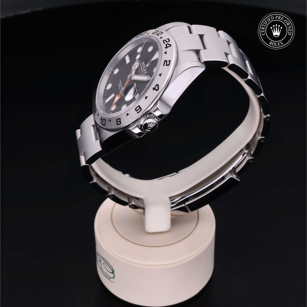 rolex-certified-pre-owned-Explorer II-42 mm-Oystersteel-2021-M226570-0002