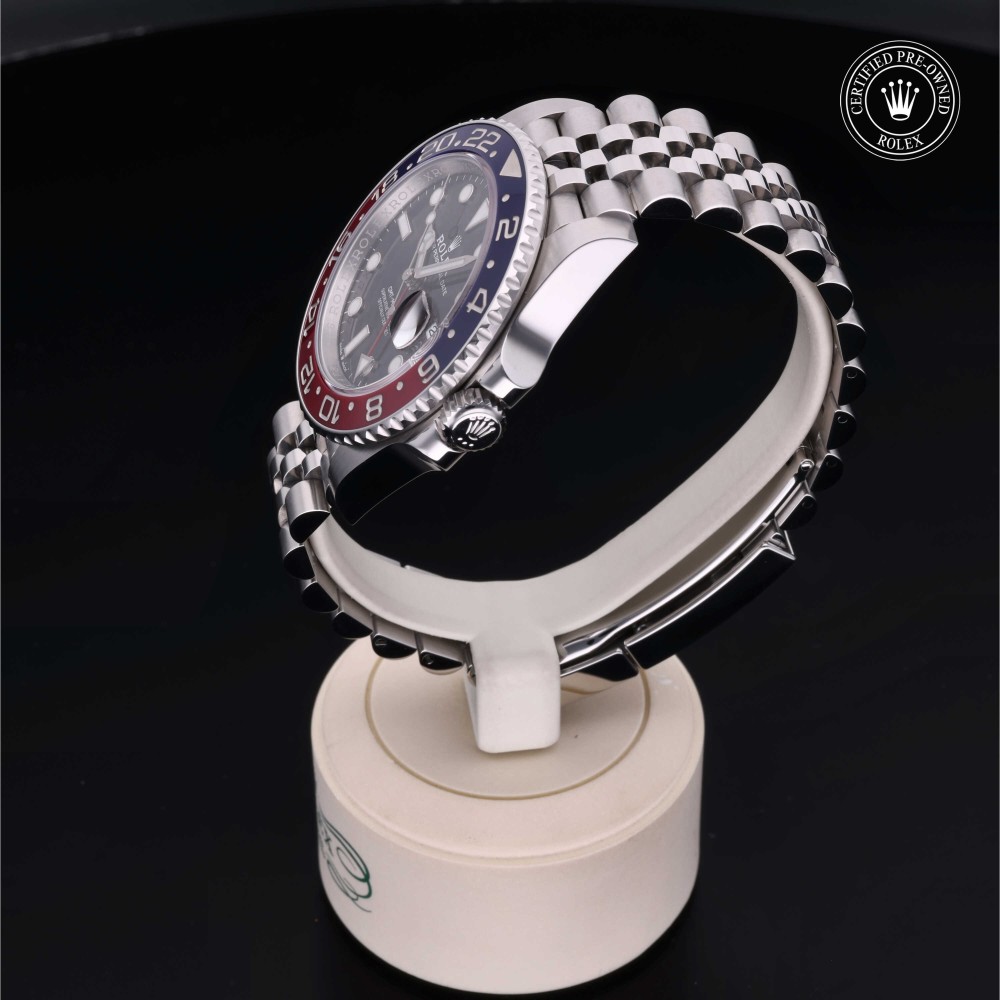 rolex-certified-pre-owned-GMT-Master II-40 mm-Oystersteel-2020-M126710BLRO-0001