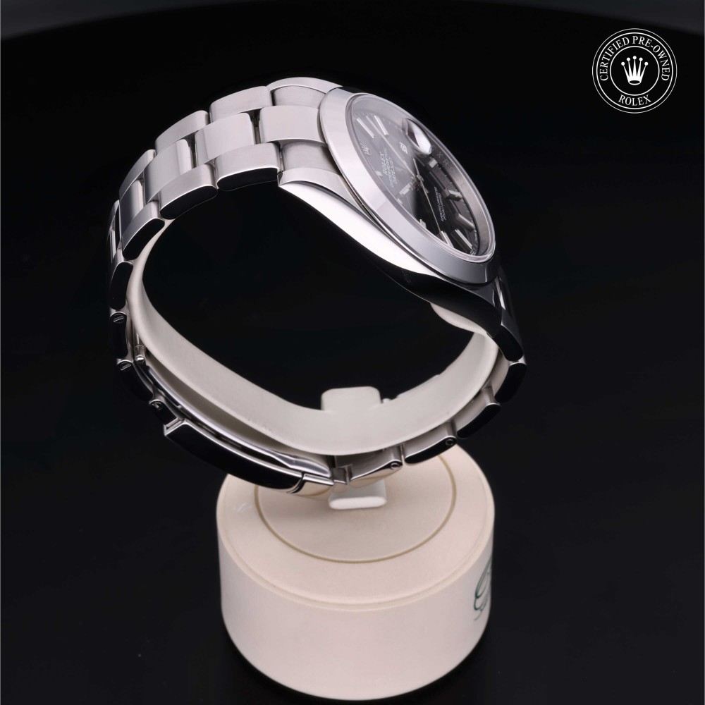 rolex-certified-pre-owned-Datejust-41 mm-Oystersteel-2019-M126300-0011