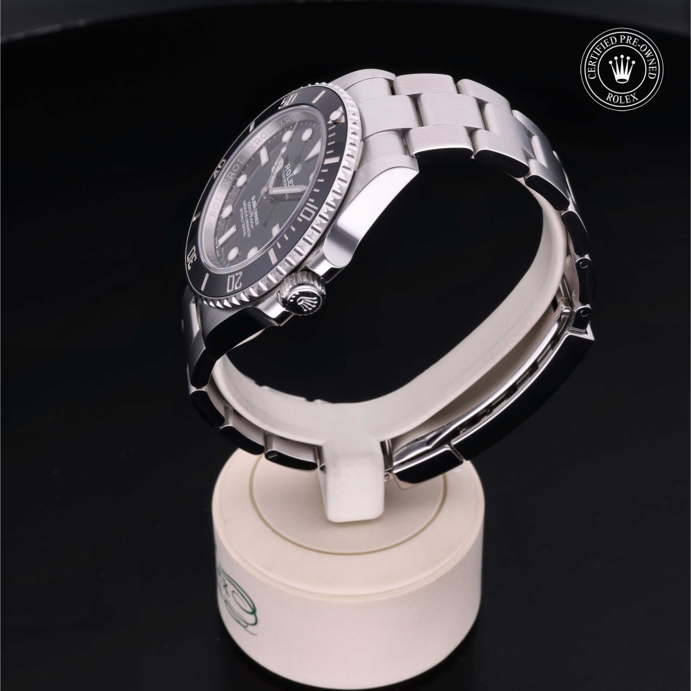 rolex-certified-pre-owned-Submariner-41 mm-Oystersteel-2020-M124060-0001