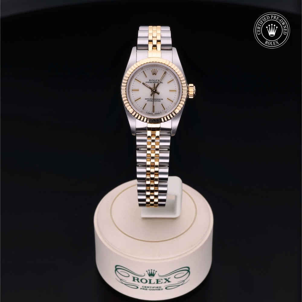 rolex-certified-pre-owned-Oyster Perpetual-24 mm-Yellow Rolesor-1999-M76193-0039