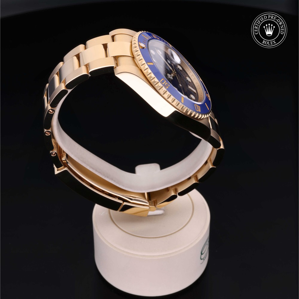 rolex-certified-pre-owned-Submariner Date-40 mm-18ct Yellow Gold-2019-M116618LB-0003