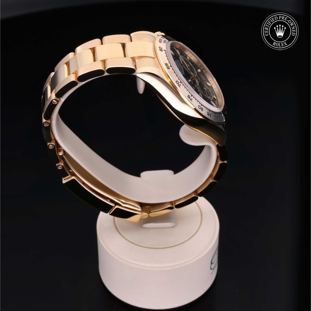 rolex-certified-pre-owned-Cosmograph Daytona-40 mm-18ct Yellow Gold-2019-M116508-0013