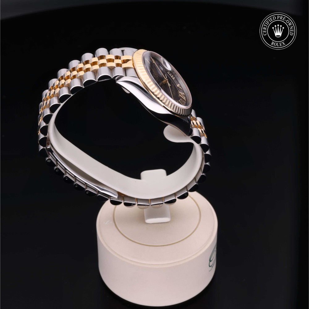 rolex-certified-pre-owned-Datejust-31 mm-Yellow Rolesor-2022-M278273-0018
