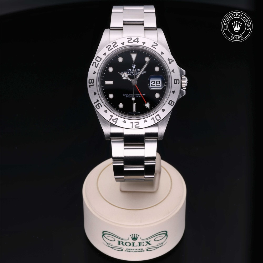 rolex-certified-pre-owned-Explorer II-40 mm-Oystersteel-2009-M16570-0005