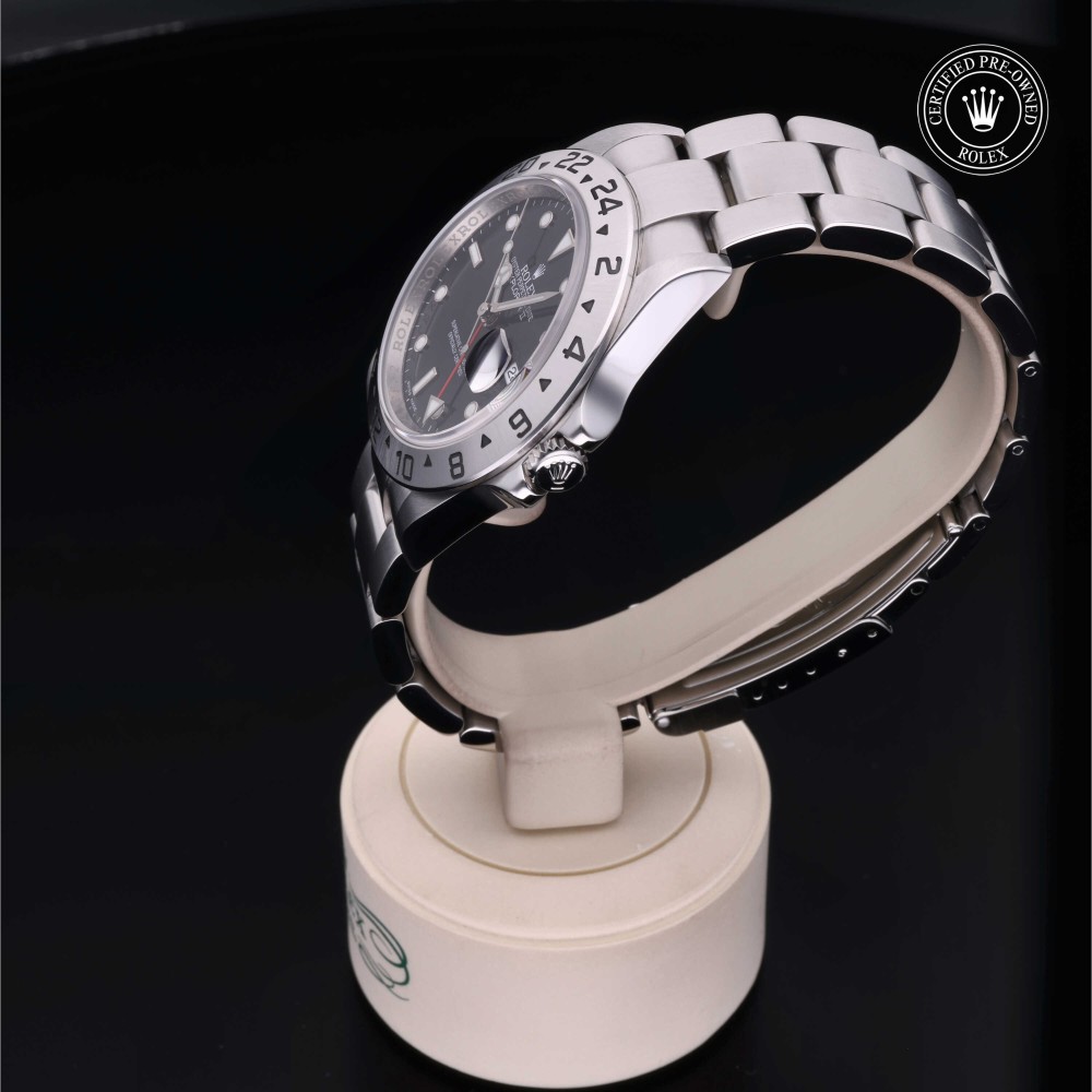 rolex-certified-pre-owned-Explorer II-40 mm-Oystersteel-2009-M16570-0005