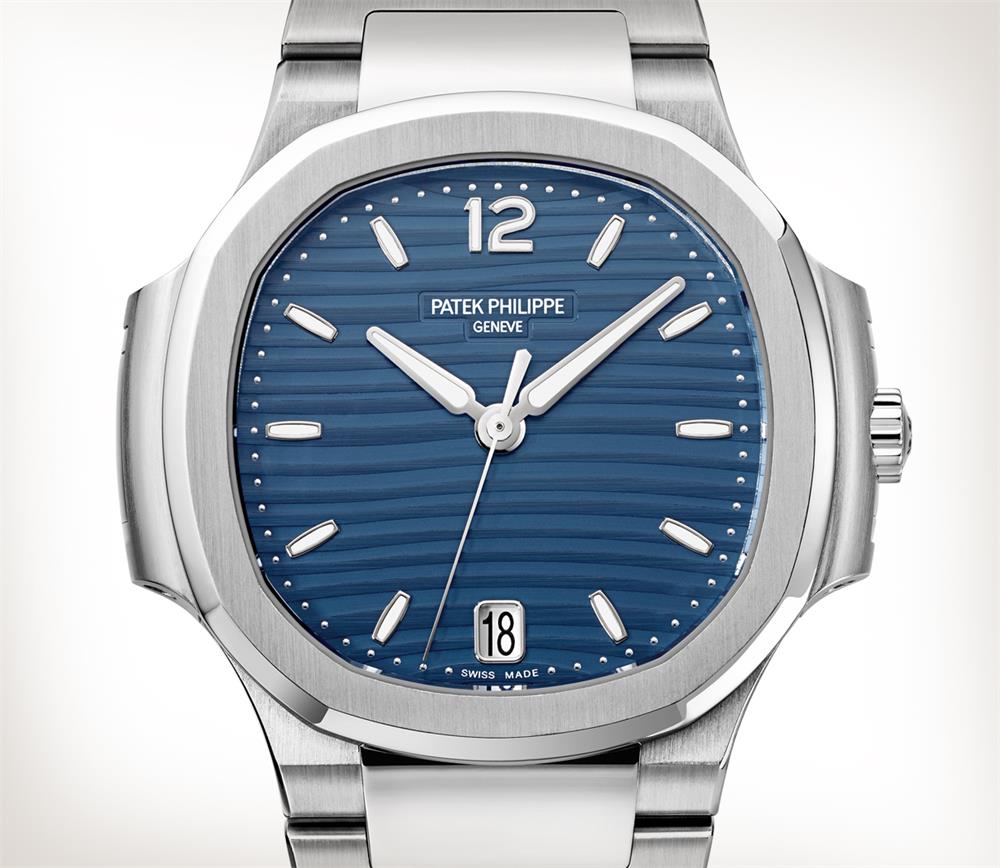 Nautilus 7118/1A-001