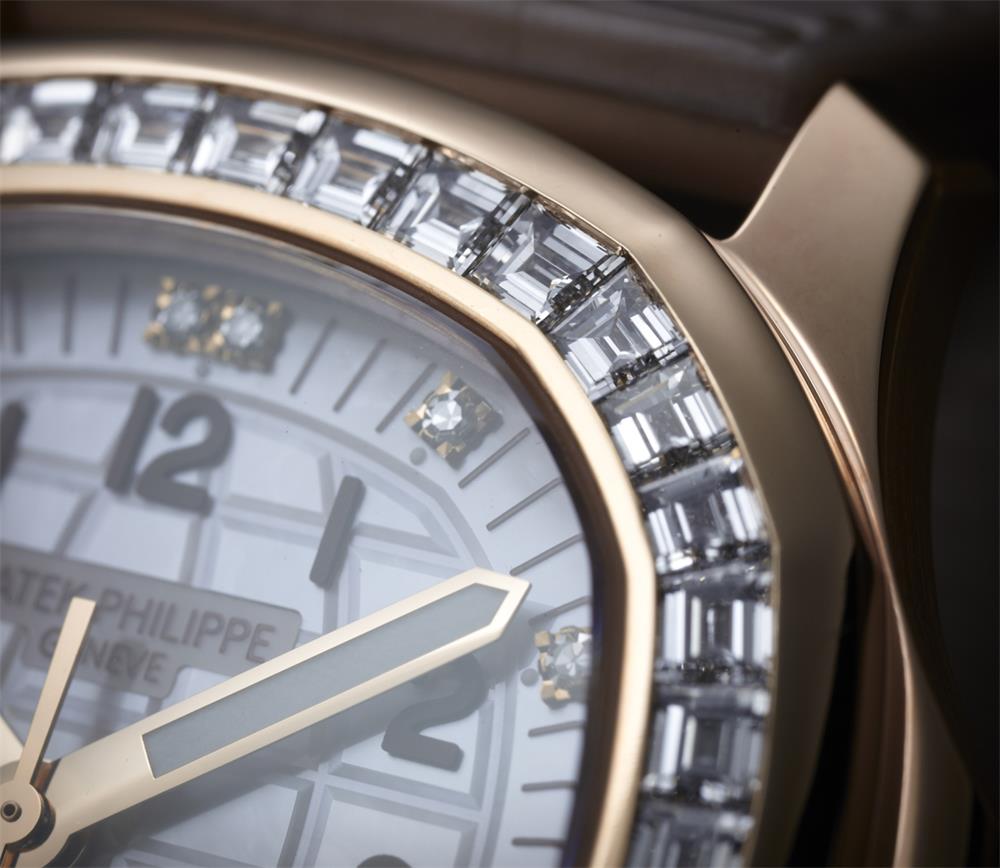 Aquanaut 5072R-001