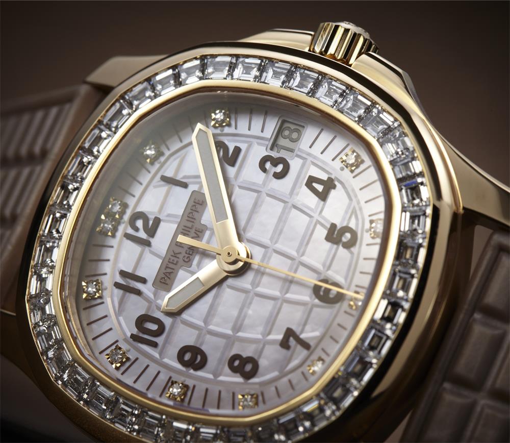 Aquanaut 5072R-001