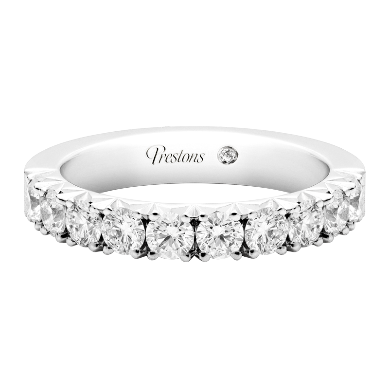 Fishtail Diamond Wedding Ring