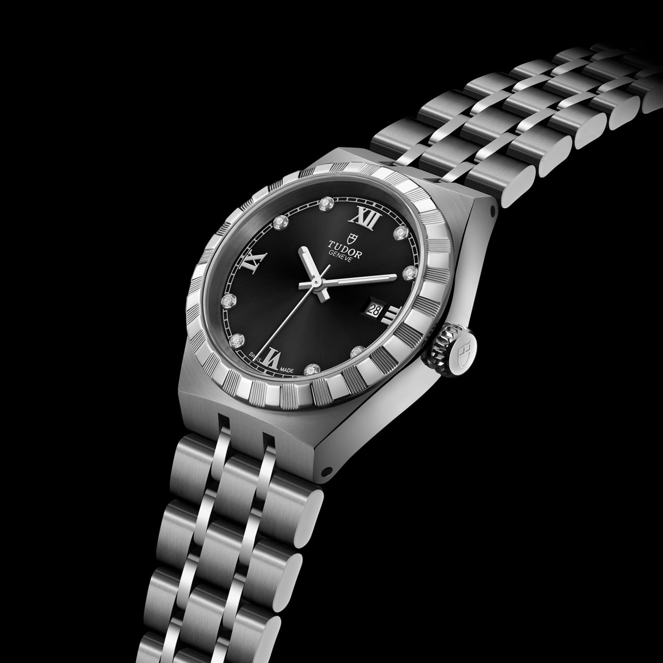 TUDOR Royal 28mm steel case with polished and satin finish - M28300-0004 at Prestons