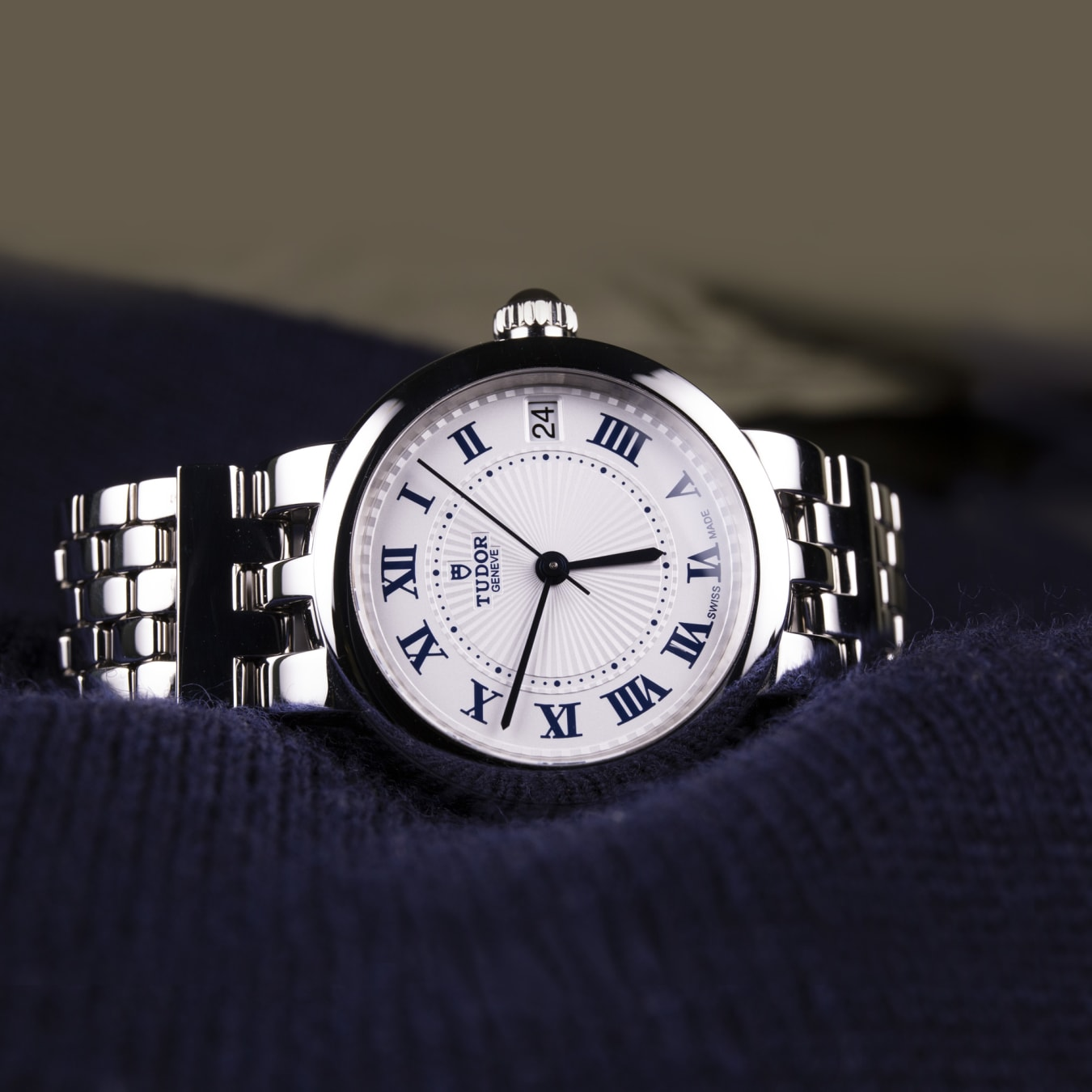 TUDOR Clair de Rose 26mm steel case with polished finish - M35200-0001 at Prestons