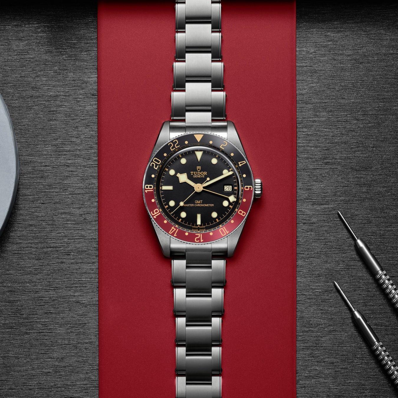 TUDOR Black Bay 58 GMT 39mm stainless steel case with polished and satin finishes - M7939G1A0NRU-0001 at Prestons