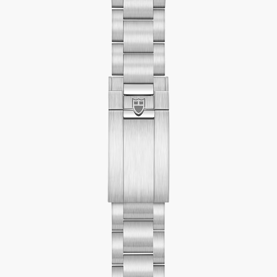 TUDOR Black Bay 68 43mm stainless steel case with polished and satin finishes - M7943A1A0NU-0001 at Prestons