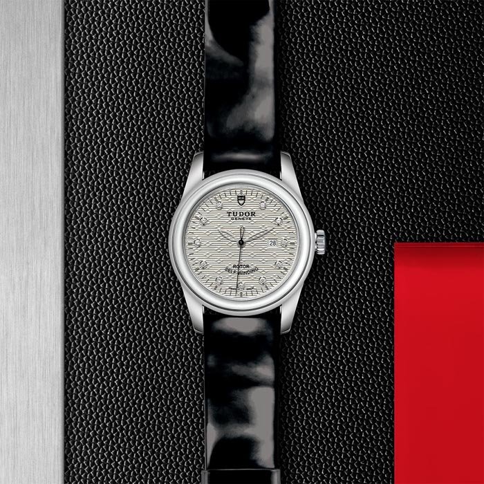 TUDOR Glamour Date