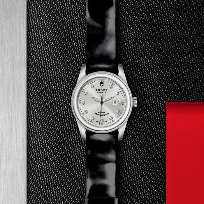 TUDOR Glamour Date