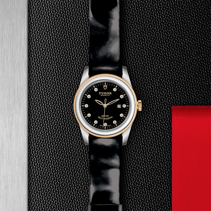TUDOR Glamour Date