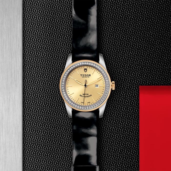 TUDOR Glamour Date