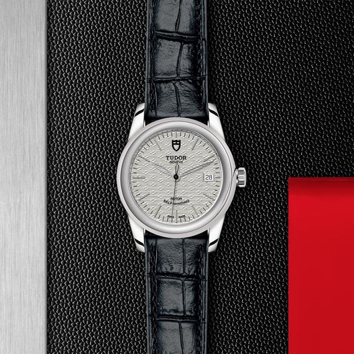 TUDOR Glamour Date