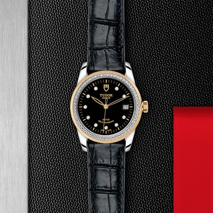 TUDOR Glamour Date