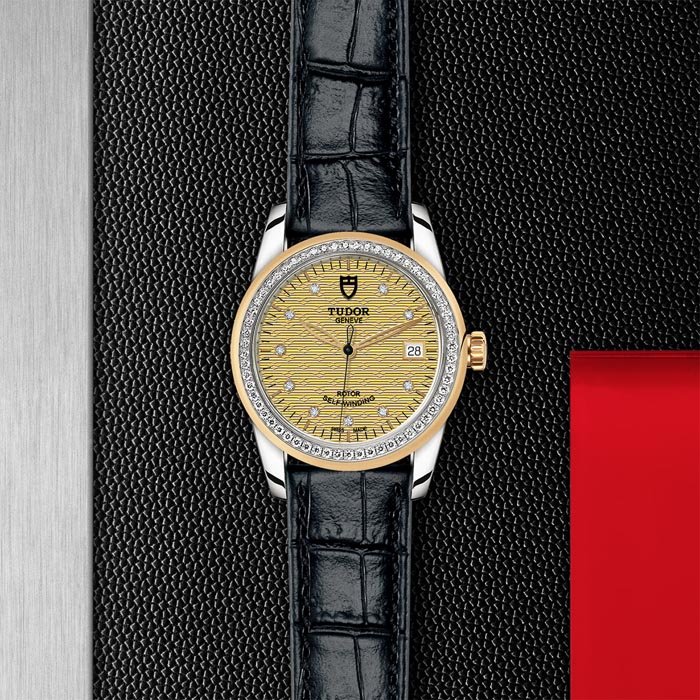 TUDOR Glamour Date