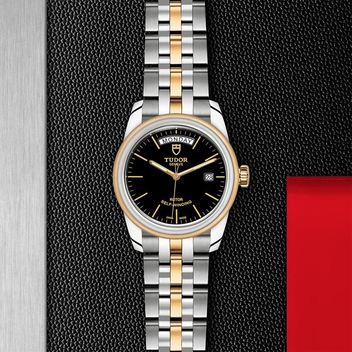 TUDOR Glamour Date+Day