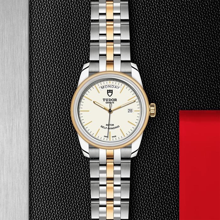 TUDOR Glamour Date+Day