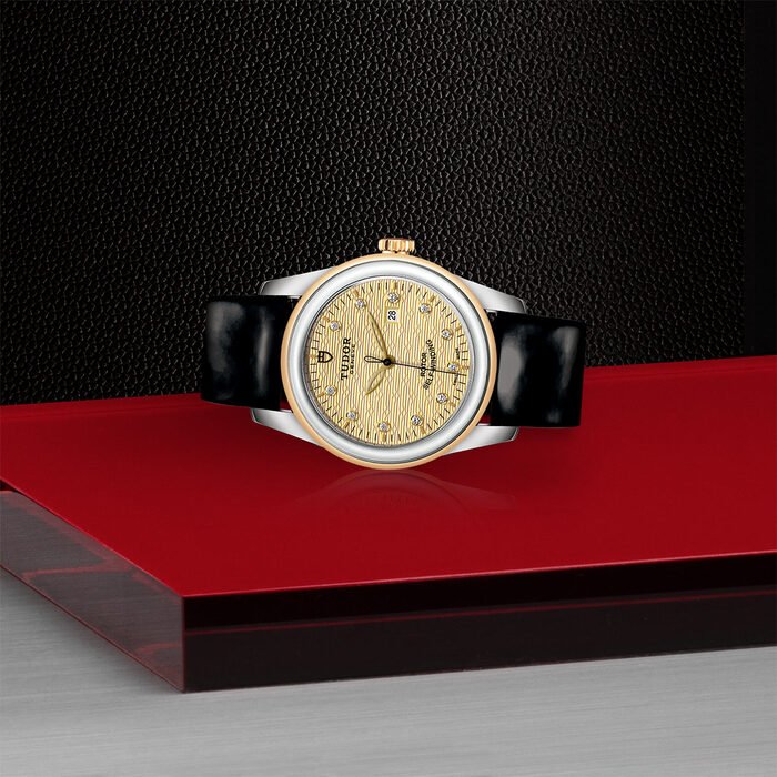 TUDOR Glamour Date