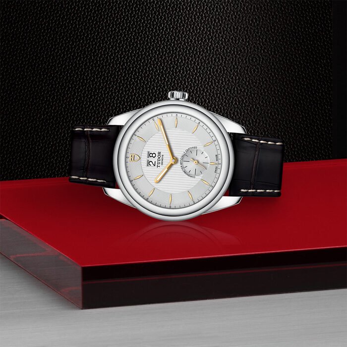 TUDOR Glamour Double Date